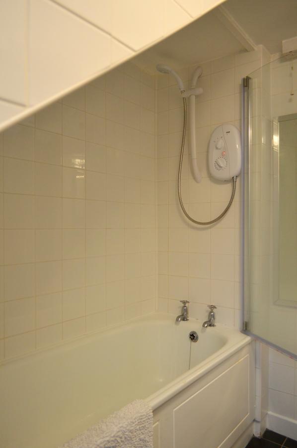 Central 1 Bedroom Apartment Sleeps 2 EDI Exterior photo