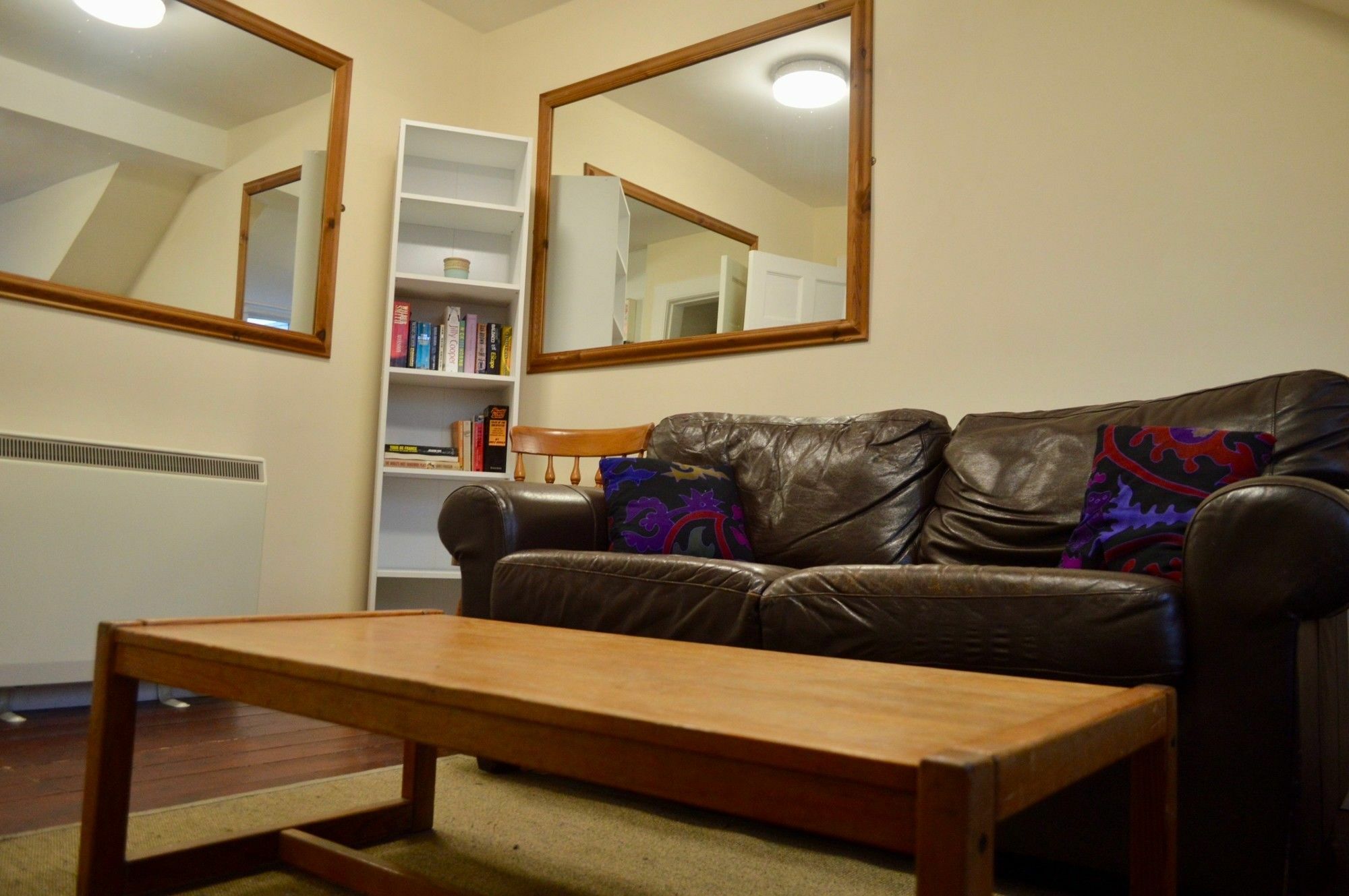 Central 1 Bedroom Apartment Sleeps 2 EDI Exterior photo